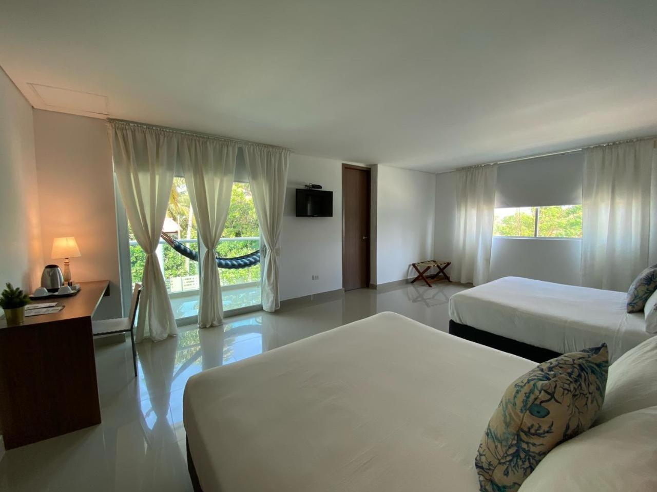 Hotel Soleira Tolú エクステリア 写真